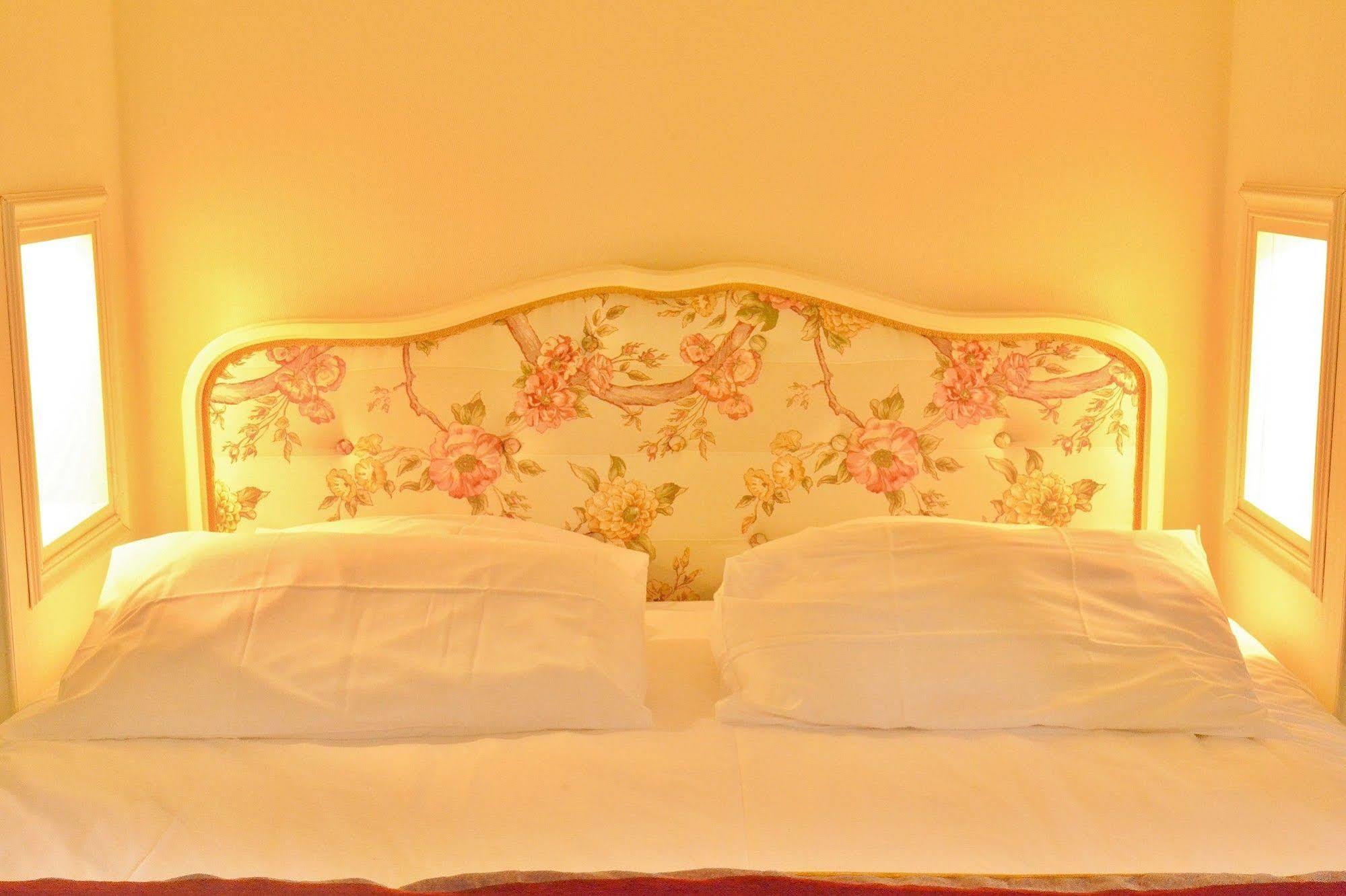 Chambres D'Hotes Domaine Du Hameau Baylesse Saint-Jean-d'Aigues-Vives Buitenkant foto